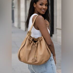 Gucci Vintage Elegant Tan Leather Women's Bag